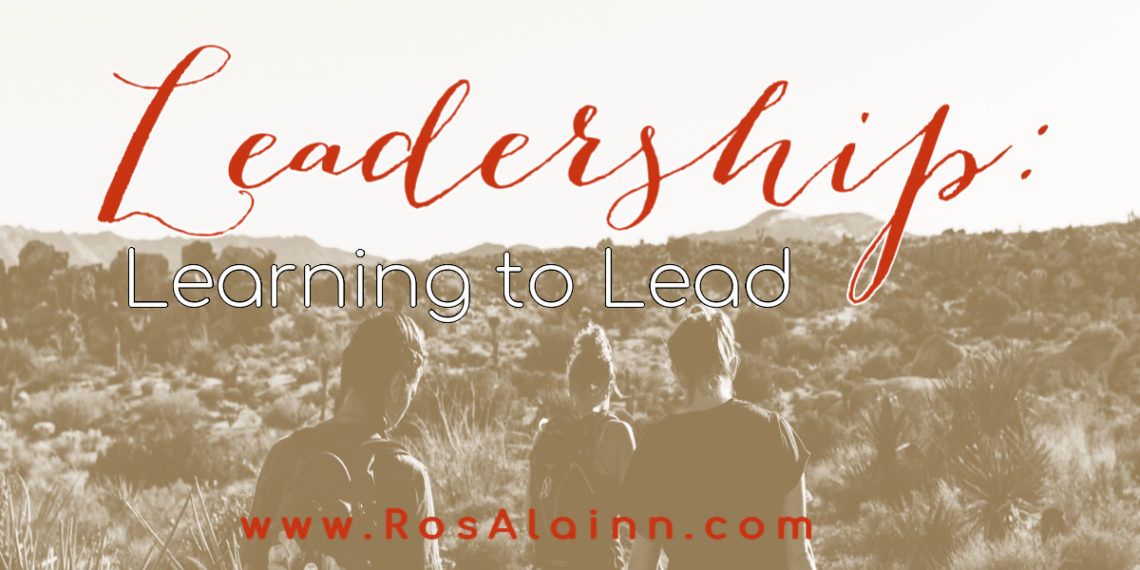 women, walking, leadership